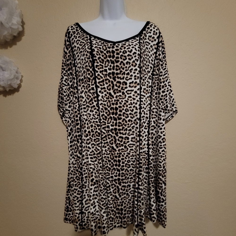 26 / 28 Cheetah Top from The Avenue